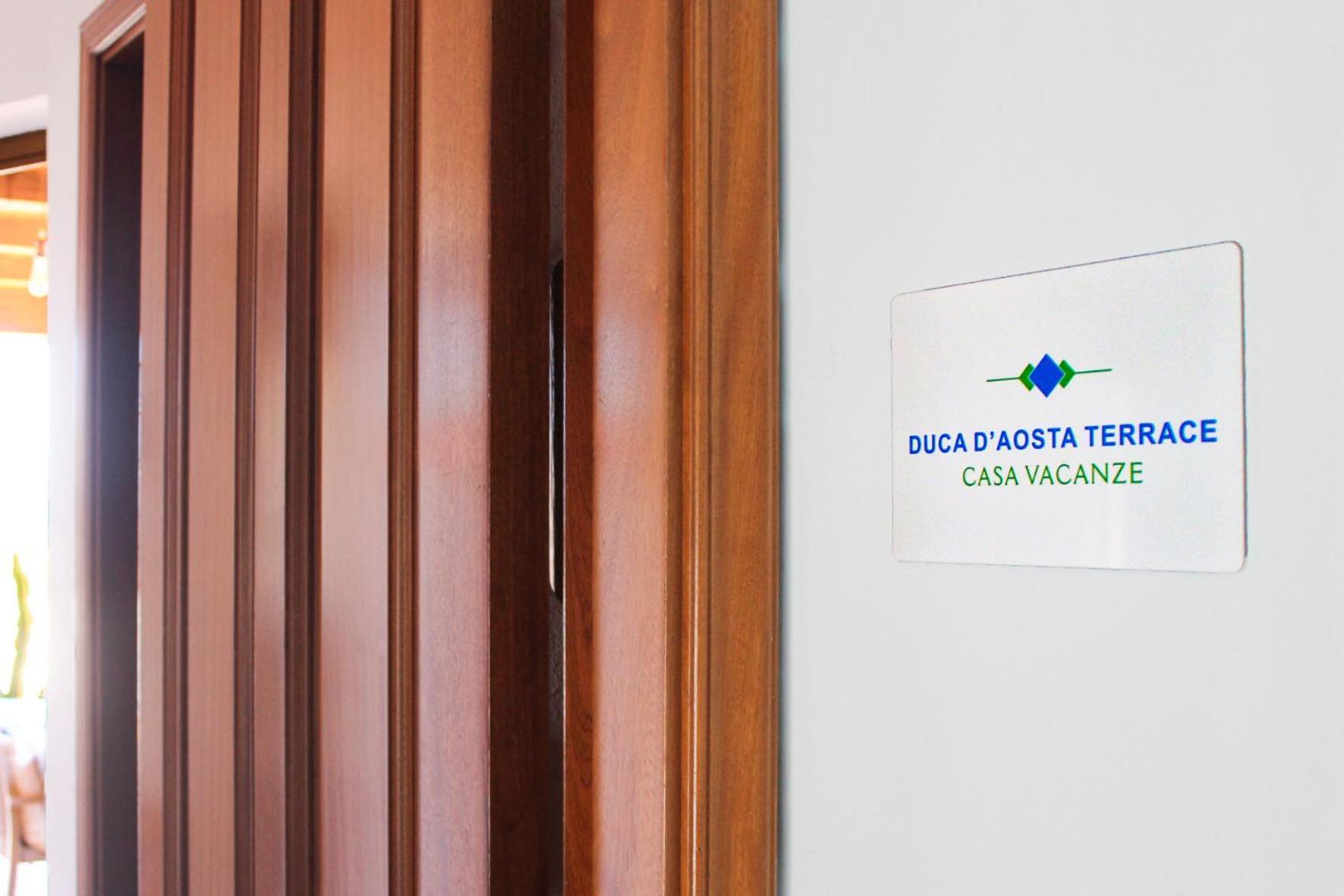 Duca D'Aosta Terrace, Skypool & Sauna أكيدولتشي المظهر الخارجي الصورة